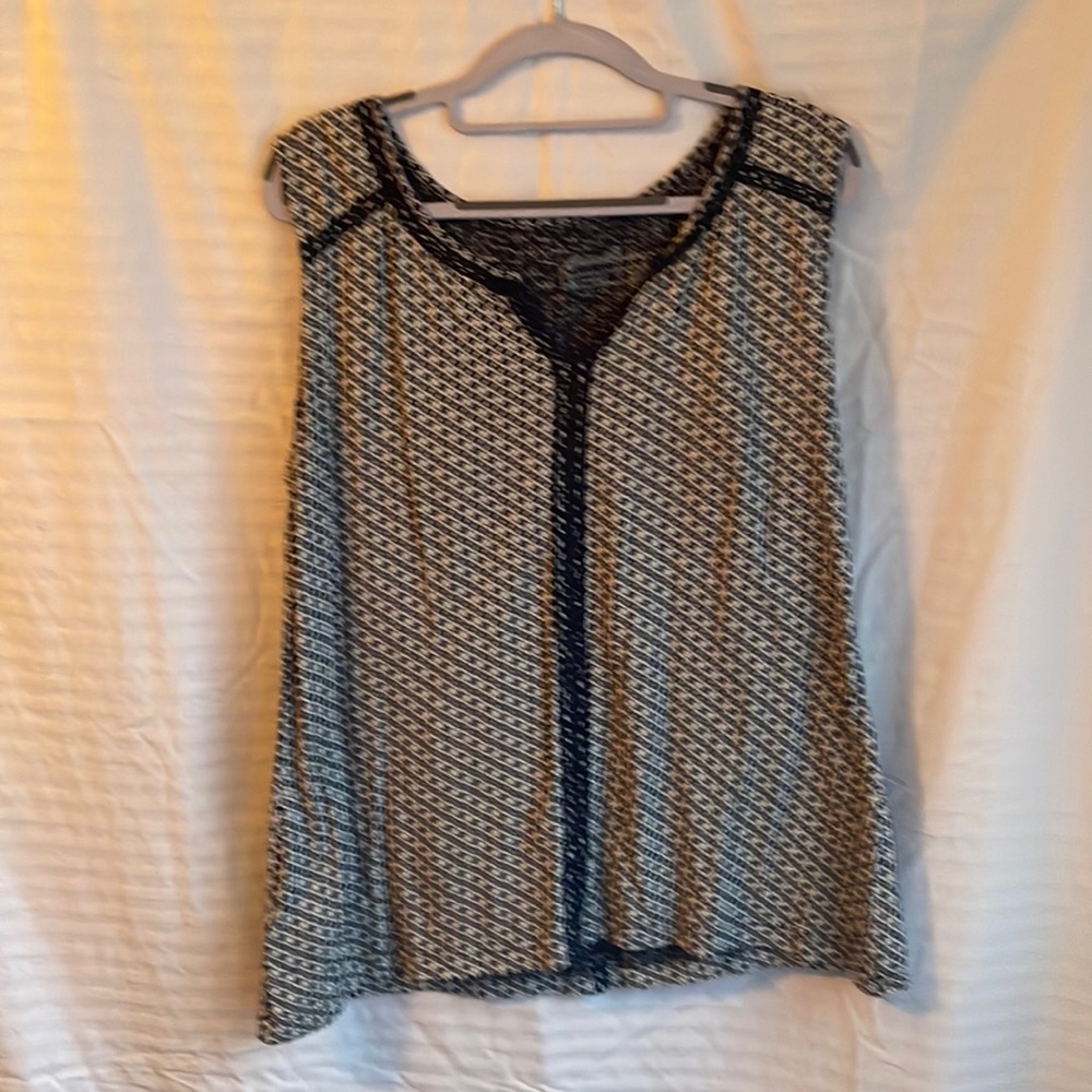 Eddie Bauer Sleeveless Blouse VGUC